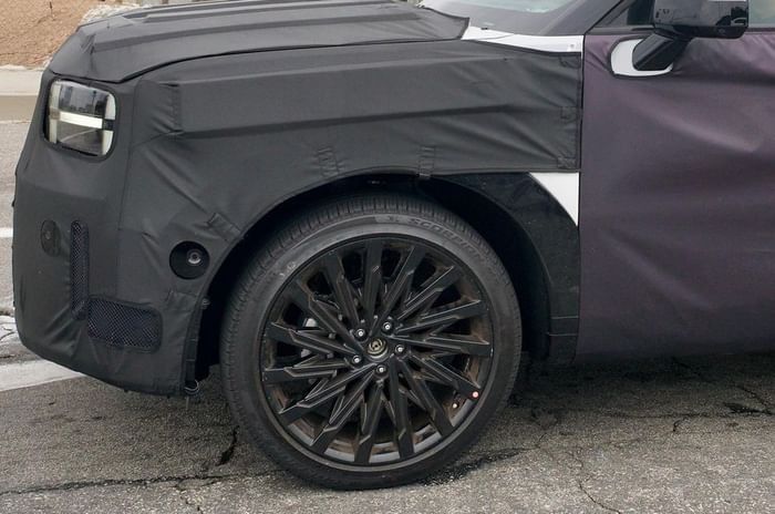 Hyundai Santa Fe spied 